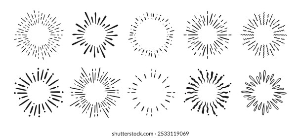 Antiguas doodle ronda Fireworks Sunburst Explosion set. Elementos de diseño dibujados a mano Rayos Negros. Ilustración vectorial