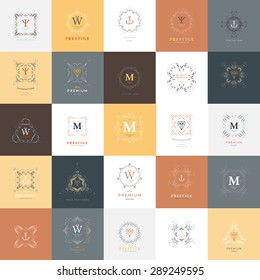Quadros Vintage Definido para Logos de Luxo, Restaurante, Hotel, Boutique ou Identidade Comercial. Royalty, Design Heráldico com Flourishes Elementos de Design Elegantes. Modelo de Ilustração de Vetor