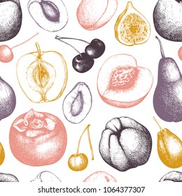 Vintage fruits and berries background - fig, apple, pear,  peach, apricot, persimmon, pomegranate, quince, grapes. Hand drawn harvest sketch. Summer or autumn seamless pattern.