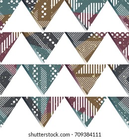 Vintage geometric seamless pattern with grunge effect