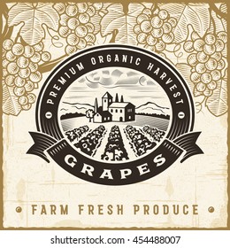 Vintage grapes harvest label. Editable EPS10 vector illustration in retro woodcut style with clipping mask and transparency.