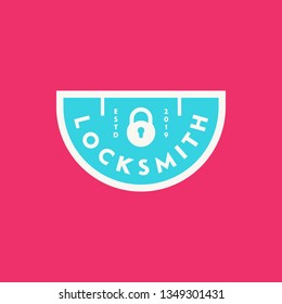 vintage locksmith logo. retro styled key cutting service emblem, badge, design element, logotype template. vector illustration