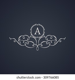 emblème de luxe vintage. Motif Calligraphique élégant sur logo vectoriel. monogramme noir et blanc A