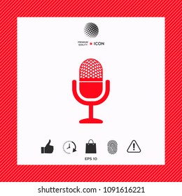 Vintage microphone icon