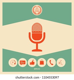 Vintage microphone icon