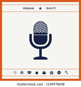 Vintage microphone icon