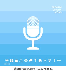 Vintage microphone icon