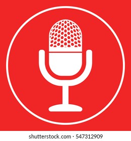 Vintage microphone icon