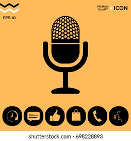 Vintage microphone icon