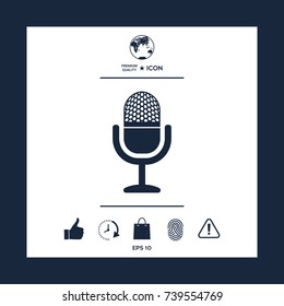 Vintage microphone icon