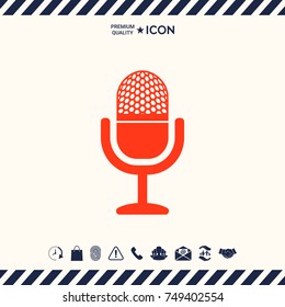 Vintage microphone icon
