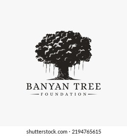 Vintage old great Banyan tree logo design illustration vector on white background