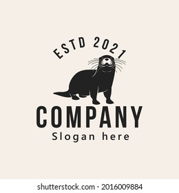 vintage otter beaver logo design vector illustration isolated design