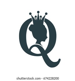 Vintage queen silhouette. Medieval queen profile. Elegant silhouette of a female head. Vector Illustration. Bun hairstyle. Monochrome gamma. Royal emblem with Q letter