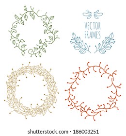 Vintage round vector frame with leaves