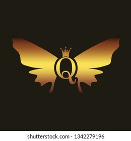 Vintage royal emblem with Q letter silhouette and butterfly wings. Medieval queen crown. Fashion branding emblem