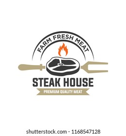 vintage steak house logo. retro styled restaurant emblem, badge, design element, logotype template. vector illustration