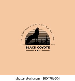 Vintage style howling coyote logo. Graphic design rustic design. Vector illustration,