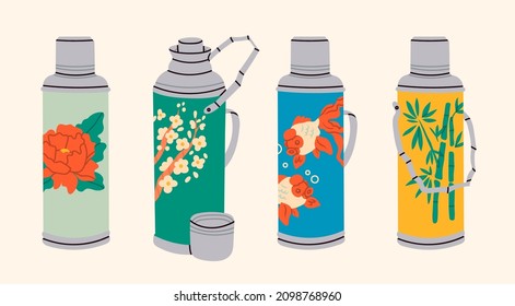 Botellas de vacío antiguas. Termos con cubierta y mango de aluminio. Matraz de termo retro chino. Distintos patrones laterales: flores, peces, flor, bambú. Ilustración de vectores dibujada a mano. Estilo de la caricatura