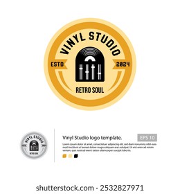 Modelo do logotipo do Vinyl Studio com um estilo retro, vinil simples e equalizador plano simples.