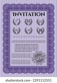 Violet Formal Einladung Vorlage. Retro-Design. Druckerfreundlich.  