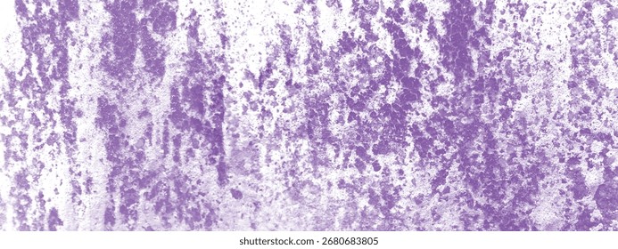 Diseño grunge degradado violeta con pinceladas artísticas en bruto