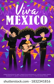 Viva Mexico Vektorplakat mit Mariachi Band. mexikanische Musiker in Sombrero und nationalen Kostümen spielen Gitarre, Trompete und Maracas, Flaggengärten und Feuerwerke. Cinco de Mayo Veranstaltungskarte