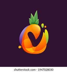 Fruto de piña Vivid con el logotipo de espacio negativo de la letra V. El tipo de letra vectorial tropical se puede usar para el estilo de la empresa vegetariana, presentación ecológica, tarjeta de verano exótica o afiches deliciosos.