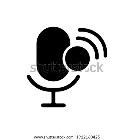 Voice assistant app black glyph icon. Intelligent personal assistant. Conversational interactions. Voice commands and searching. Silhouette symbol on white space. Vector isolated illustration