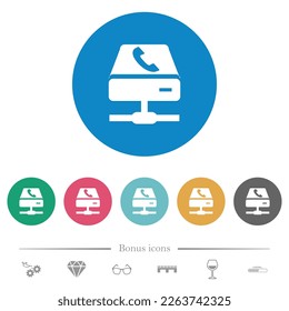 Los servicios VoIP proporcionan iconos blancos planos en fondos de color redondo. 6 iconos de bonificación incluidos.