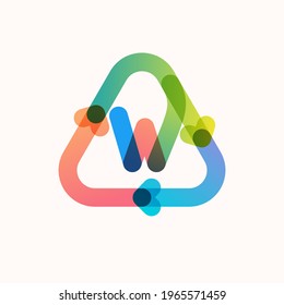 Logo de la línea W dentro del símbolo de reciclado triangular con flechas. Emblema de degradado colorido sobre el fondo para sus Ilustraciones eco-amigables, y proyectos plásticos de vida libre y basura cero. 