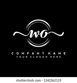 W O Initial handwriting logo vector