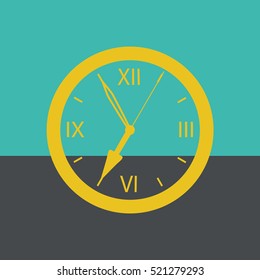 Wall clock showing seven o'clock time.