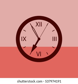Wall clock showing seven o'clock time.