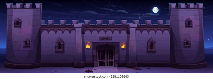 Muro de castillo medieval de piedra por la noche. Dibujo vectorial de la antigua ciudadela de la ciudad, fortaleza con ventanas, puerta y torres de madera, luna y estrellas en cielo oscuro. Arquitectura antigua. Palacio Real