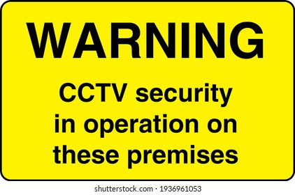 Aviso de seguridad de cctv en funcionamiento en el tablero de anuncios de estas instalaciones