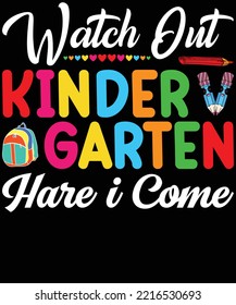 Cuidado Kindergarten Acá vengo diseño de camisetas vectoriales de tipografía.
