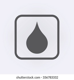 Water drop icon. Vector illustration