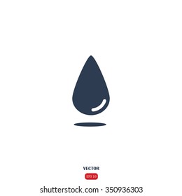 Water drop icon. Vector illustration