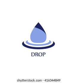 Water drop icon. Vector Illustration. Eps 8