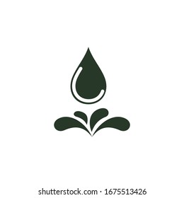 water drop Icon vector sign isolated for graphic and web design. water drop symbol template color editable on white background.