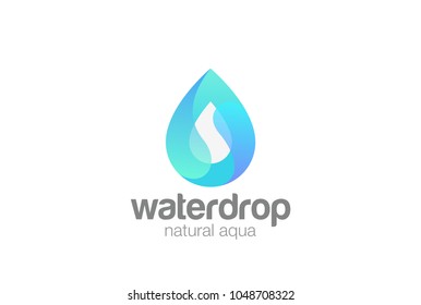 Plantilla vectorial de diseño abstracto con forma de gol de agua. Cosméticos Mineral Natural Aqua Waterdrop SPA Logotipo. Icono de oleada.