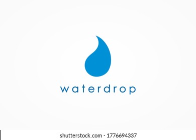 Wasserlogo. Blaues Wassertropfsymbol einzeln auf weißem Hintergrund. Für Logos aus den Bereichen Wirtschaft, Wissenschaft, Gesundheit, Medizin und Natur geeignet. Flaches Vektor Icon Design Template Element.