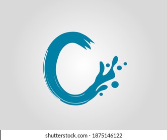 Icono del logotipo de la letra C inicial de la salpicadura de agua, icono del alfabeto de agua azul.