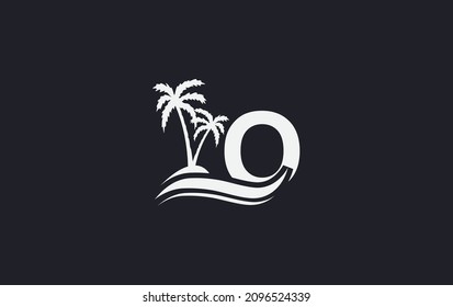 Diseño del logo de la ola de agua y el arte de los árboles de playa con alfabeto