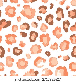Padrão de leopardo aquarela em tons latte de pêssego macio. Impressão animal sem costura com textura pintada à mão, paleta de cores pastel elegante, perfeito para moda, branding, papel de parede, têxtil, embalagem e design de superfície moderno.