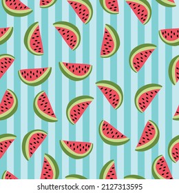 Wassermelone nahtloses Muster. SommerStoffdruck mit vertikalem gestreiftem Hintergrund. Vektorgrafik für Textilien, Papier und Tapeten.