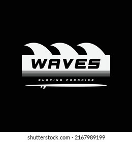 Olas de la tipografía de la ilustración del surf. perfecto para el diseño de camisetas