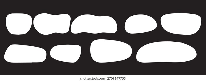 Etiqueta engomada ondulada del círculo del borde. Etiquetas de forma de explosión de estrella para el Precio. Etiqueta engomada redonda de la venta en blanco. Insignia promocional vacía. Silueta de sello de cera de círculo simple. Conjunto de Ilustraciones vectoriales aisladas sobre fondo negro.