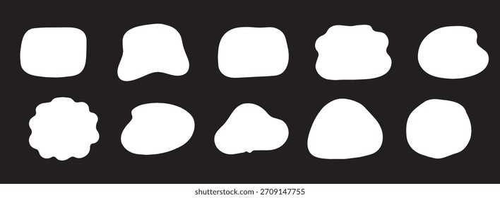 Etiqueta engomada ondulada del círculo del borde. Etiquetas de forma de explosión de estrella para el Precio. Etiqueta engomada redonda de la venta en blanco. Insignia promocional vacía. Silueta de sello de cera de círculo simple. Conjunto de Ilustraciones vectoriales aisladas sobre fondo negro.